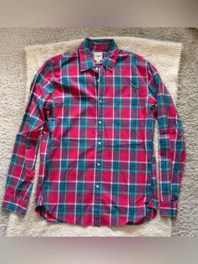 Lands End Canvas Men’s Plaid Long Sleeve button up shirt